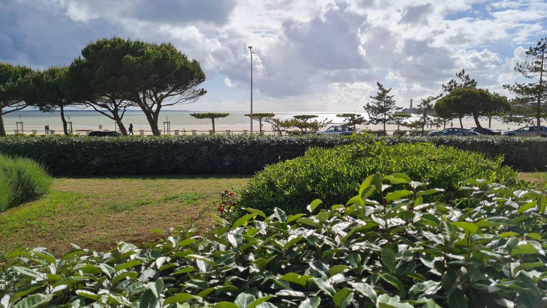 Saint Georges De Didonne - Vue Mer Pour Ce Studio Cosy En Rez-De-Chaussee エクステリア 写真